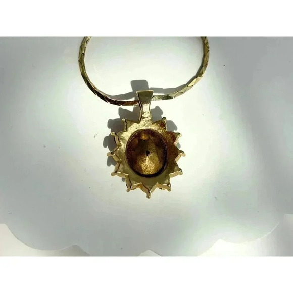 Blue Sapphire Cubic Zirconia Gold Toned Vintage Oval Pendant Necklace - 18" - Picture 5 of 7